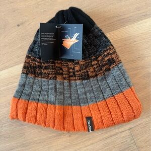 NWT - waterproof beanie
